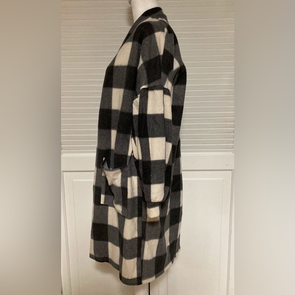 EC Glitzy Girlz Open Winter  Cardigan Plus Size 2X - Picture 4 of 12